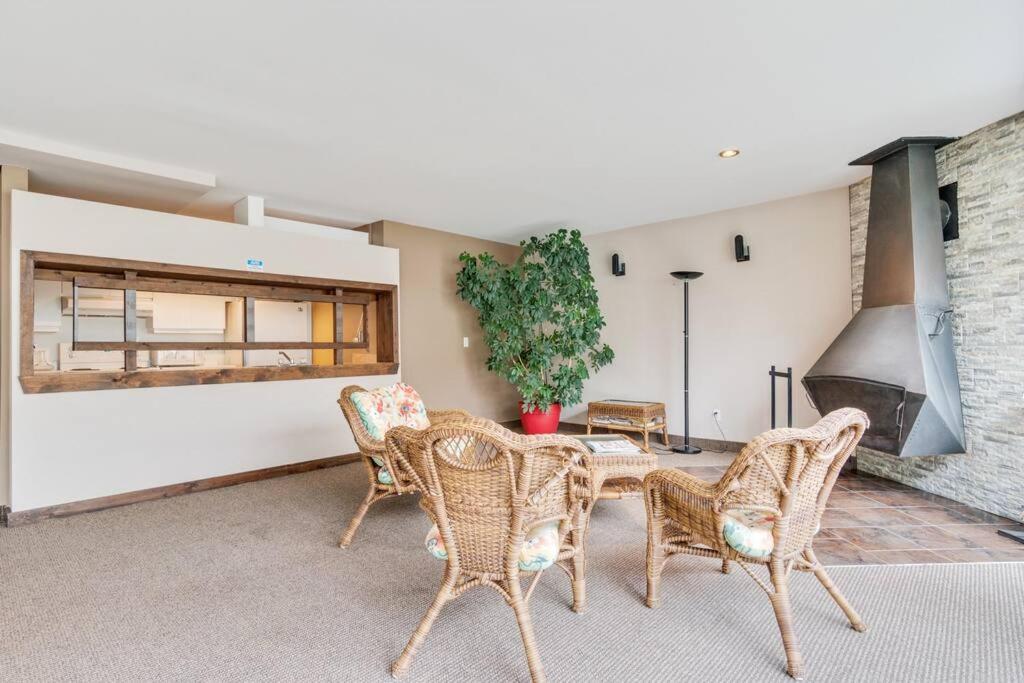 Saint-Ferreol-les-Neiges Initial / Loft De La Montagne / Msa 아파트 외부 사진